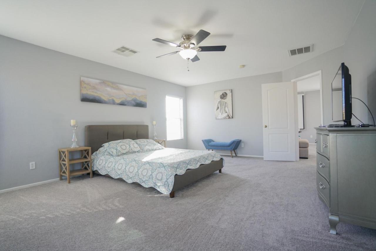 Ultra Modern Las Vegas Home 20min From The Strip Exterior foto